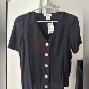 Urban romantics blouse brand new size medium
